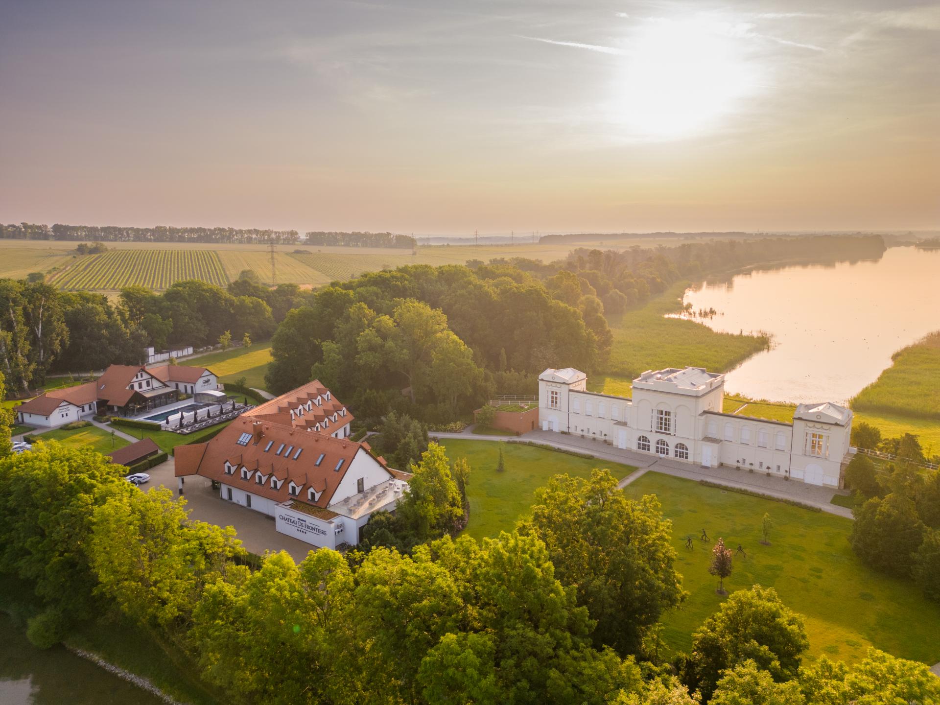 Nechte děti doma užijte si s partnerem tu pravou romantiku