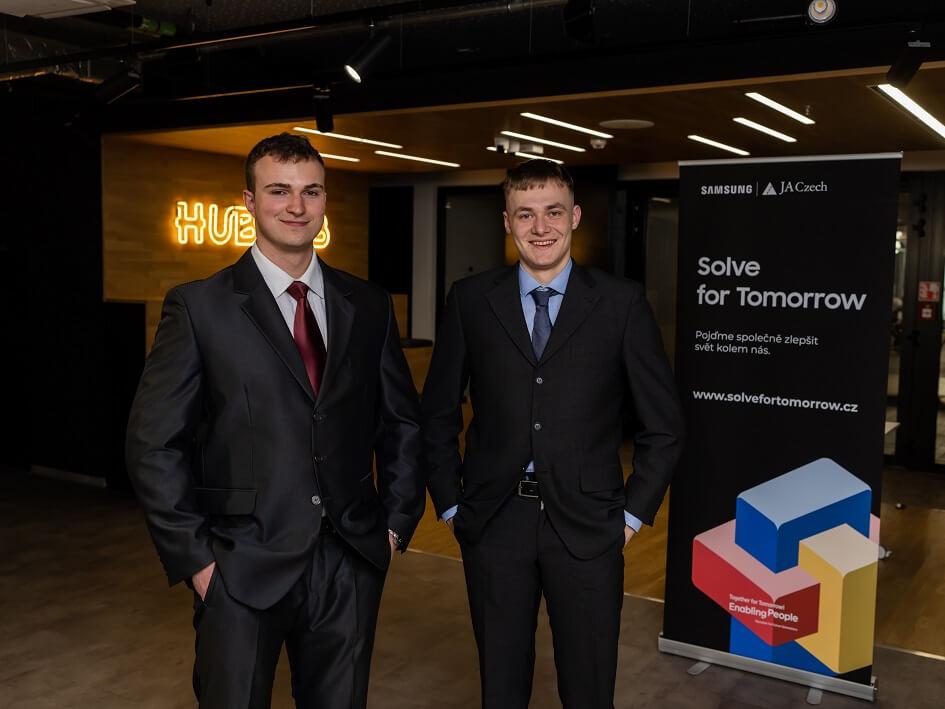 Projekty studentů, které pohnou světem – startuje 4. ročník Solve for Tomorrow